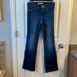 New Without Tags Women’s Levi Jeans 315 Shaping Bootcut, Size 26